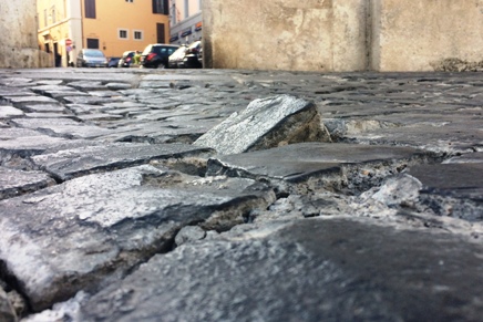 I sanpietrini, origine del male! I sanpietrini, origine del male!
