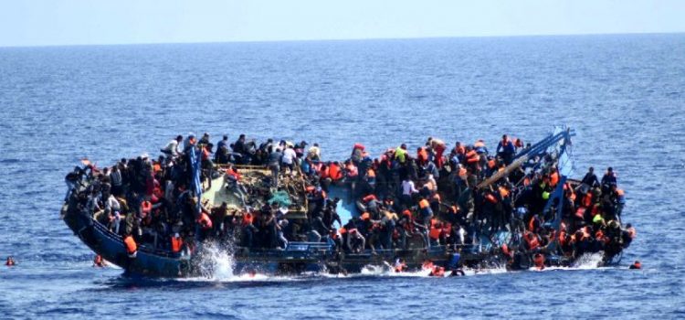 Migranti ed Africa, il dito e la Luna